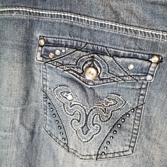 Just Jeans Womens Size20 Blue Denim Bermuda Shorts, Western, Embellished Pockets - Picture 5 of 7